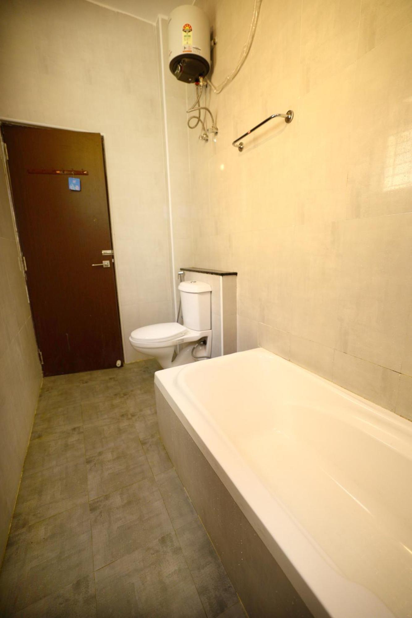 Coco Nest Resort Mahabalipuram Exterior photo